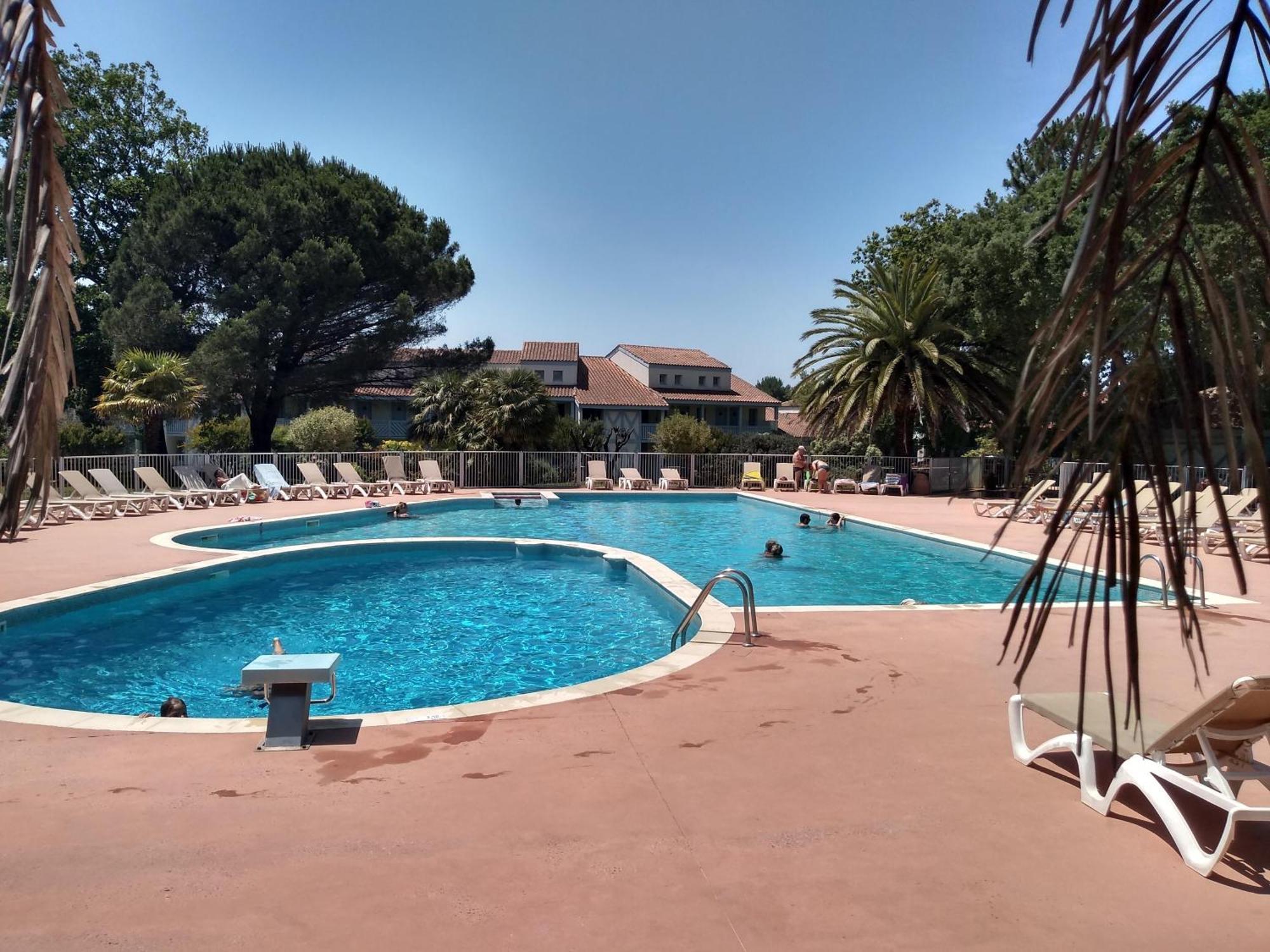 Vue Golf Dans Residence Nature "Sympalappart" Moliets-et-Maa Bagian luar foto